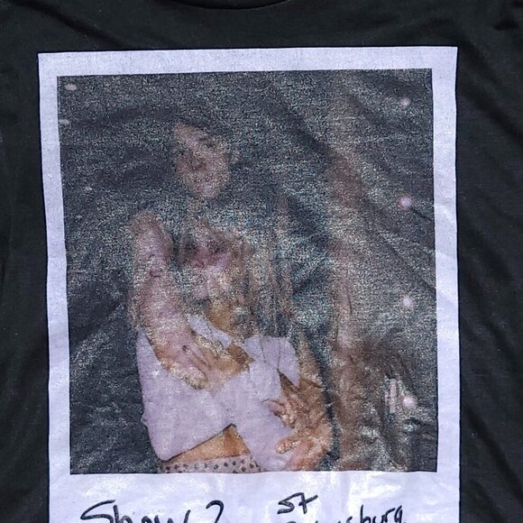 SABRINA CARPENTER Emails I can't Send Polaroid Tour t-shirt Cropped Women's S - Picture 6 of 6
